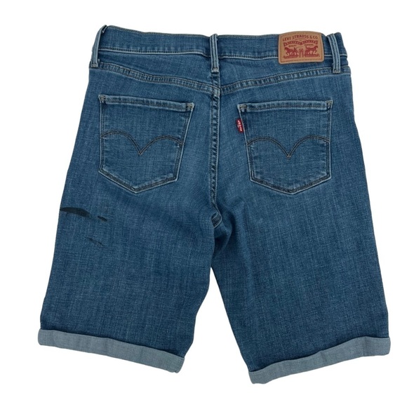Levi's Women's Mid Length Cuffed Hem Denim Shorts Size 28 - Picture 3 of 7